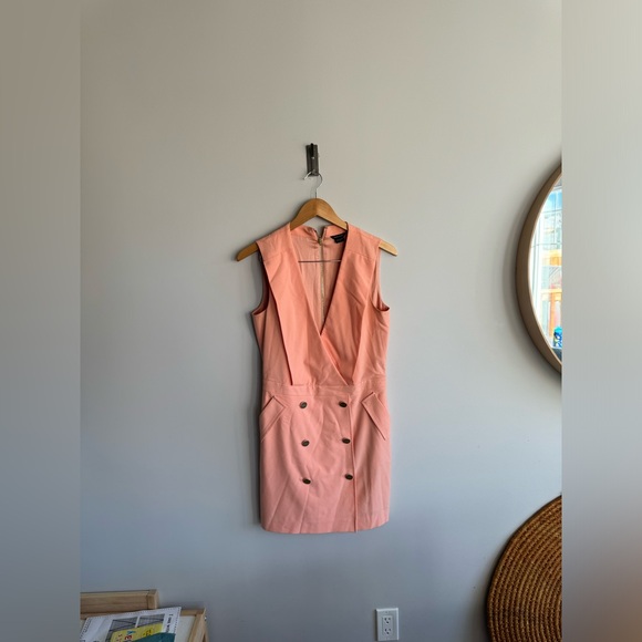 Marciano Guess Eliana Shift Button Salmon Pink Sleeveless Suit Dress - Picture 2 of 9